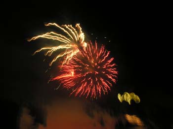 Schweitzer Fireworks (27)