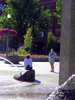 fountain_photographer_friend